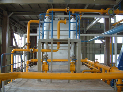 淺析食用油精煉生產(chǎn)線設(shè)備(圖1) 淺析食用油精煉生產(chǎn)線設(shè)備(圖1)