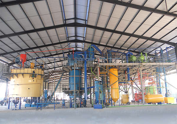 米糠油加工就選企鵝膨化浸出油設備(圖1) 浸出設備