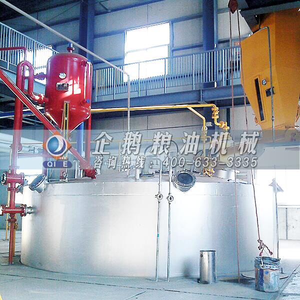 花生餅浸出設(shè)備廠家,鄭州企鵝備受矚目(圖1) 花生油浸出設(shè)備